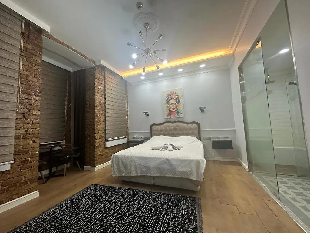 Konak Suite In The Bar Street Istanbul